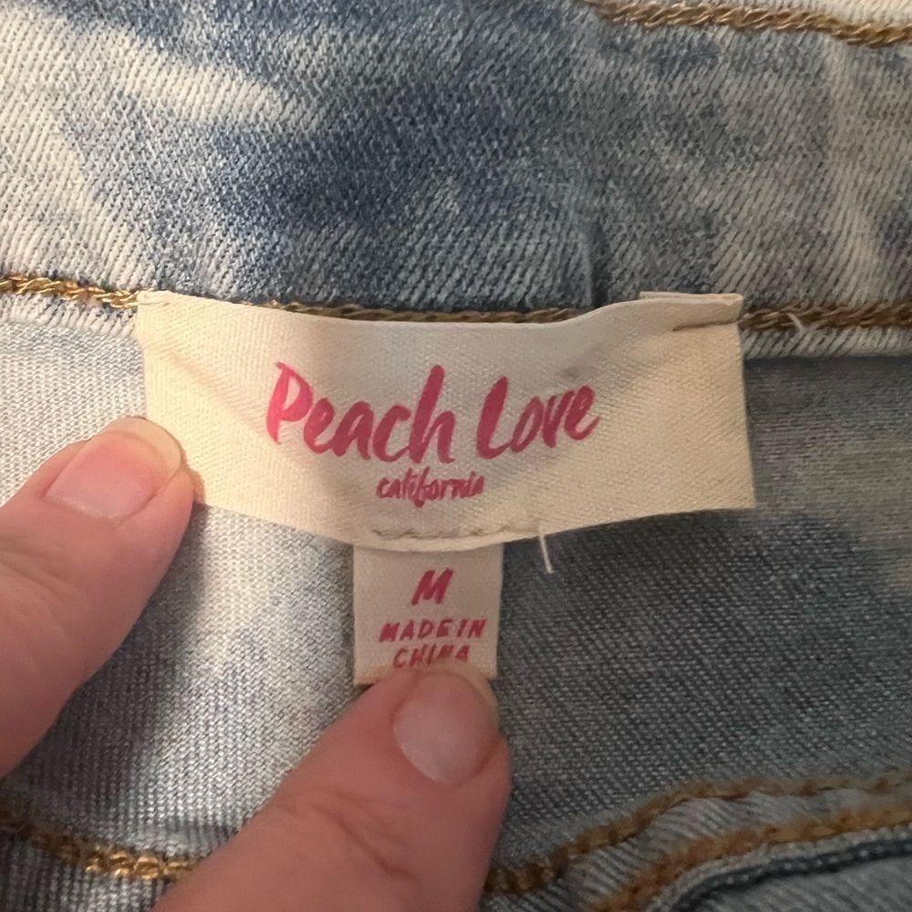Peach Love California women’s jeans size M wide leg , snap detail on legs. - Picture 2 of 4
